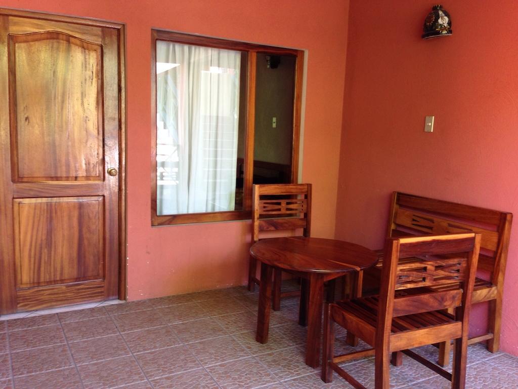 Hotel Villa Hermosa Реталхулеу Екстериор снимка